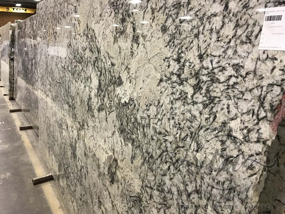 Granite – Arctic Cream slab-min