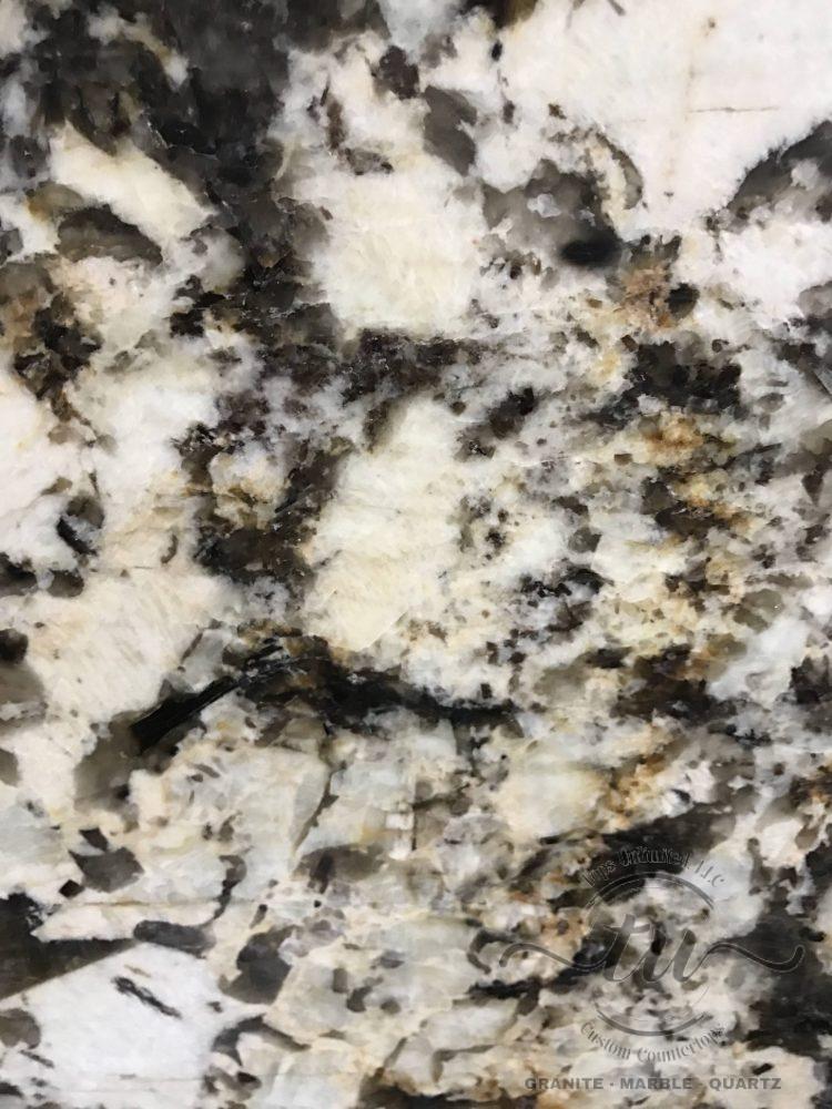 Granite – Feldspar Gold close-min